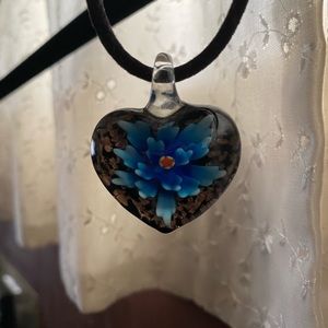 Blue gold glass flower necklace